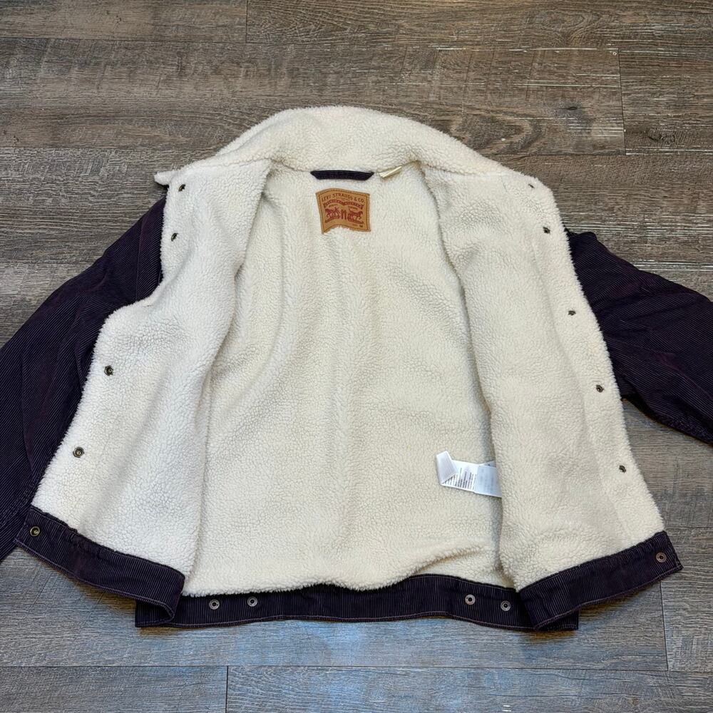 Levi's Barn Jacket Women M Purple Corduroy Sherpa Lined 36136-0047 - Picture 8 of 8